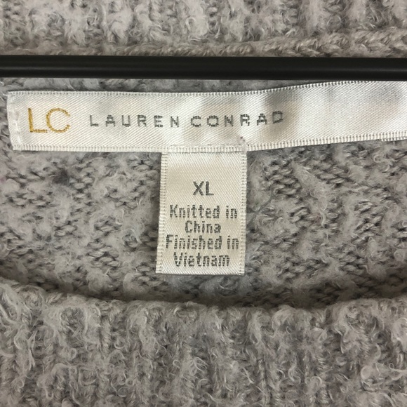 [LC Lauren Conrad] Gray Fuzzy Soft Heart Sweater - Picture 4 of 7